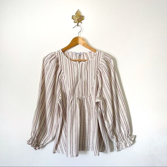 Anthropologie Tops - Anthropologie Elizabeth and James woven peasant top preowned size Medium
